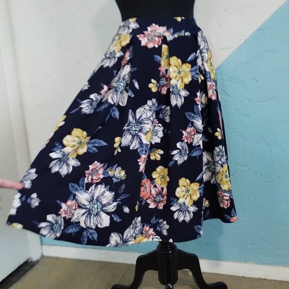 Haute Monde Floral Spring Full Skirt - Picture 4 of 7